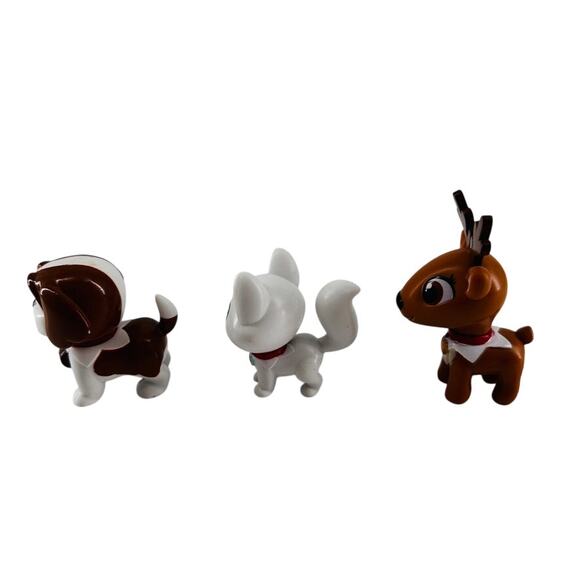 Elf Pets Figurine Set – St. Bernard, Arctic Fox, and Reindeer – Elf on the Shelf - Picture 2 of 3